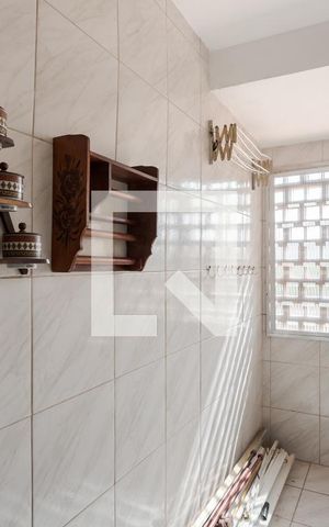 Apartamento para alugar com 77m², 2 quartos e 1 vaga Apartamento para alugar com 77m², 2 quartos e 1 vagaCozinha e Área de Serviço