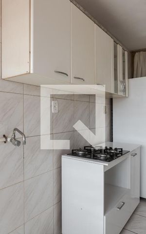 Apartamento para alugar com 77m², 2 quartos e 1 vaga Apartamento para alugar com 77m², 2 quartos e 1 vagaCozinha e Área de Serviço