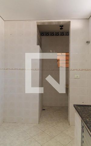 Casa para alugar com 55m², 1 quarto e sem vaga Casa para alugar com 55m², 1 quarto e sem vagaCozinha