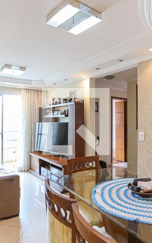 Apartamento à venda com 61m², 2 quartos e 2 vagas Apartamento à venda com 61m², 2 quartos e 2 vagasSala