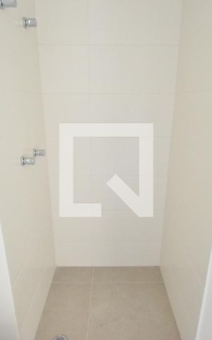 Apartamento à venda com 34m², 1 quarto e sem vagaBanheiro
