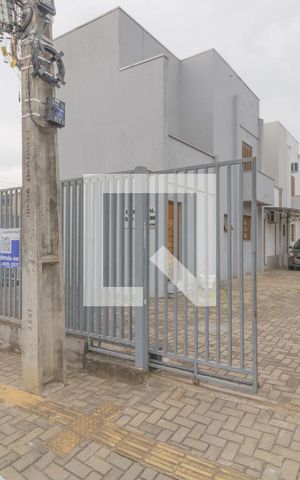 Casa de condomínio à venda com 68m², 2 quartos e 1 vaga Casa de condomínio à venda com 68m², 2 quartos e 1 vagaFachado do condomínio
