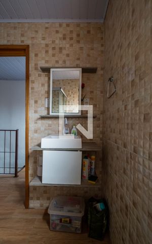 Casa à venda com 60m², 3 quartos e 1 vagaBanheiro Corredor