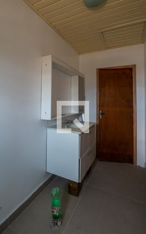 Casa à venda com 60m², 3 quartos e 1 vagaSuíte