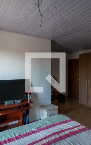 Casa à venda com 60m², 3 quartos e 1 vagaSuíte