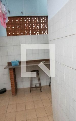 Casa à venda com 240m², 3 quartos e 2 vagas Casa à venda com 240m², 3 quartos e 2 vagasChurrasqueira