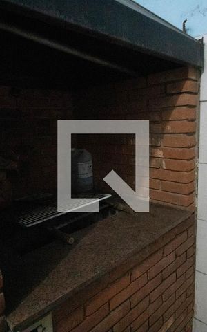 Casa à venda com 240m², 3 quartos e 2 vagas Casa à venda com 240m², 3 quartos e 2 vagasChurrasqueira