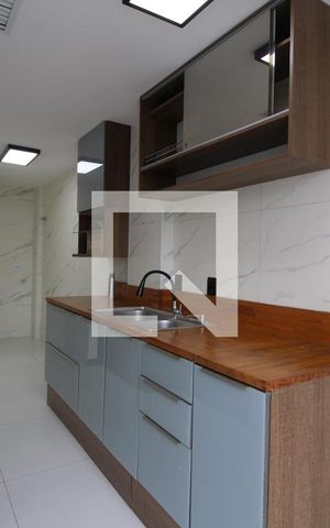 Apartamento à venda com 85m², 2 quartos e 1 vagaCozinha