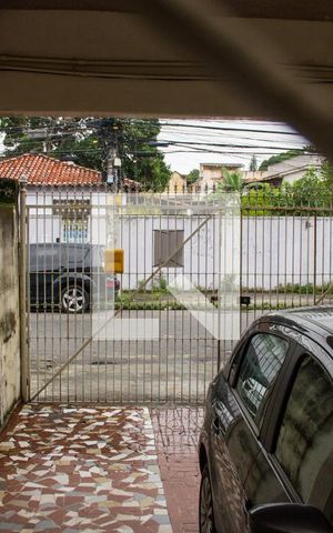 Casa à venda com 90m², 3 quartos e 1 vagaSala - Janela