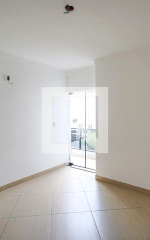 Casa à venda com 486m², 5 quartos e 3 vagas Casa à venda com 486m², 5 quartos e 3 vagasSuíte 04