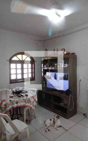 Casa à venda com 90m², 3 quartos e 1 vagaCopa
