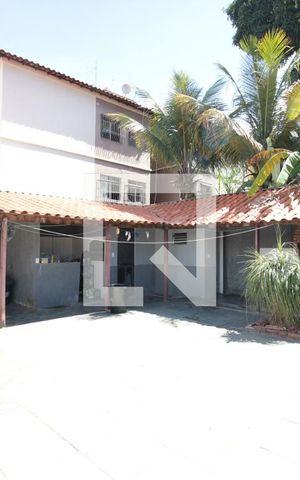 Casa à venda com 90m², 3 quartos e 1 vagaQuintal