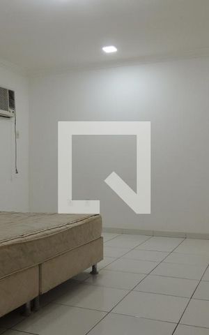 Casa à venda com 548m², 8 quartos e 2 vagasQuarto Suíte 8