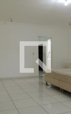 Casa à venda com 548m², 8 quartos e 2 vagasQuarto Suíte 8
