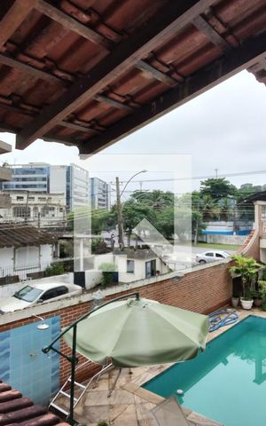Casa para alugar com 548m², 8 quartos e 2 vagasPiscina