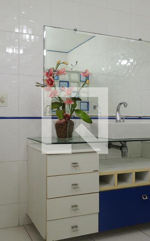 Casa à venda com 548m², 8 quartos e 2 vagasBanheiro da Suíte 8