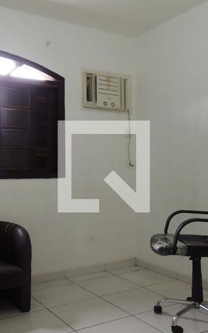 Casa à venda com 548m², 8 quartos e 2 vagasQuarto Suíte 7