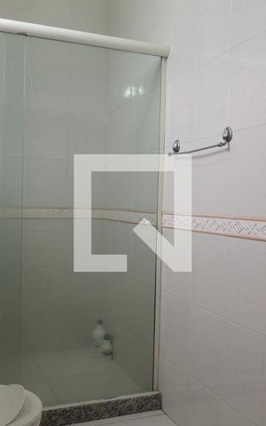 Casa à venda com 548m², 8 quartos e 2 vagasBanheiro da Suíte 6