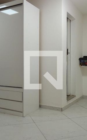 Casa à venda com 548m², 8 quartos e 2 vagasQuarto Suíte 5