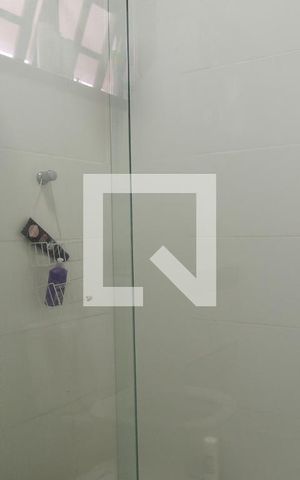 Casa à venda com 548m², 8 quartos e 2 vagasBanheiro da Suíte 2