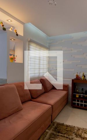 Apartamento à venda com 140m², 3 quartos e 2 vagas Apartamento à venda com 140m², 3 quartos e 2 vagasSala