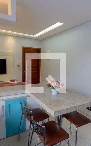 Apartamento à venda com 140m², 3 quartos e 2 vagas Apartamento à venda com 140m², 3 quartos e 2 vagasCozinha