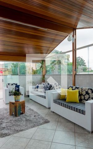 Apartamento à venda com 140m², 3 quartos e 2 vagas Apartamento à venda com 140m², 3 quartos e 2 vagasSala da Área Gourmet