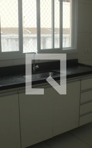 Casa para alugar com 81m², 3 quartos e 2 vagasCozinha