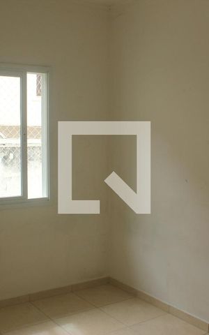 Casa para alugar com 81m², 3 quartos e 2 vagasQuarto 1