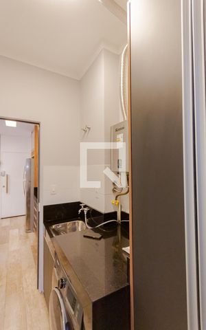 Apartamento à venda com 90m², 2 quartos e 1 vaga Apartamento à venda com 90m², 2 quartos e 1 vagaÁrea de Serviço