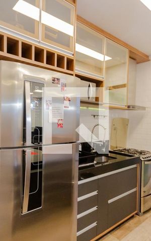 Apartamento à venda com 90m², 2 quartos e 1 vaga Apartamento à venda com 90m², 2 quartos e 1 vagaCozinha