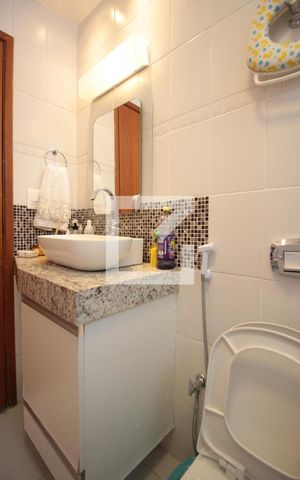 Apartamento à venda com 144m², 4 quartos e 2 vagasBanheiro Social