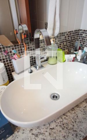 Apartamento à venda com 144m², 4 quartos e 2 vagasBanheiro da Suite