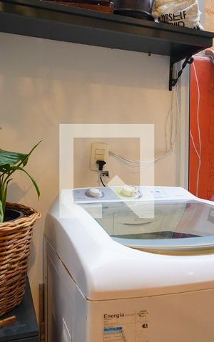 Apartamento à venda com 70m², 2 quartos e sem vagaÁrea de Serviço