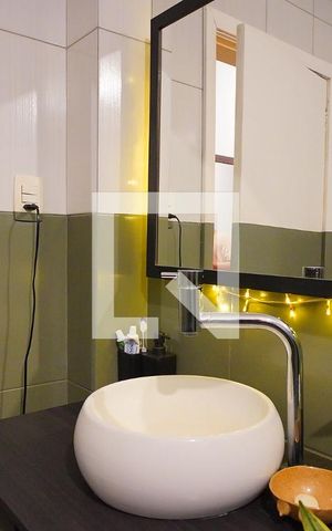 Apartamento à venda com 70m², 2 quartos e sem vagaBanheiro