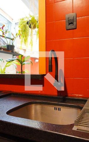Apartamento à venda com 70m², 2 quartos e sem vagaCozinha