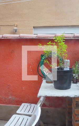 Apartamento à venda com 70m², 2 quartos e sem vagaQuarto 2 - Vista pátio