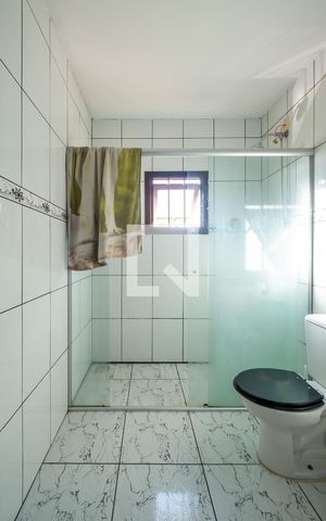 Casa à venda com 142m², 4 quartos e 2 vagasBanheiro da Suíte