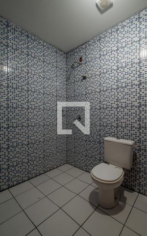 Casa à venda com 142m², 4 quartos e 2 vagasBanheiro 2