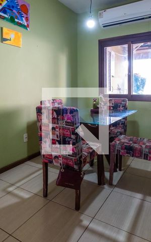 Casa à venda com 142m², 4 quartos e 2 vagasSala/Cozinha