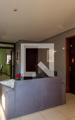 Casa à venda com 142m², 4 quartos e 2 vagasSala