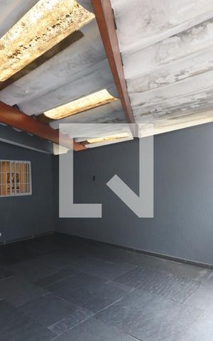 Casa à venda com 230m², 3 quartos e 2 vagasGaragem