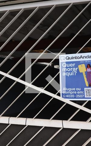 Casa à venda com 230m², 3 quartos e 2 vagasFachada