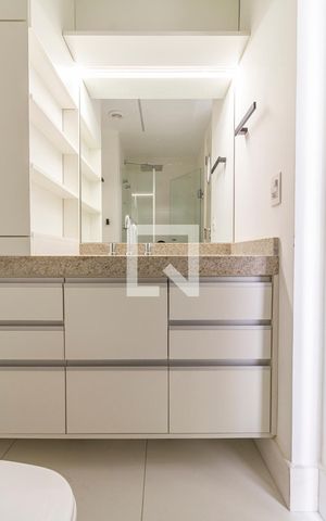 Studio para alugar com 28m², 1 quarto e sem vagaBanheiro