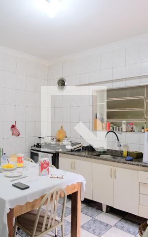 Casa à venda com 250m², 4 quartos e 3 vagasCozinha