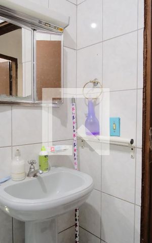 Casa à venda com 250m², 4 quartos e 3 vagasBanheiro Social 1