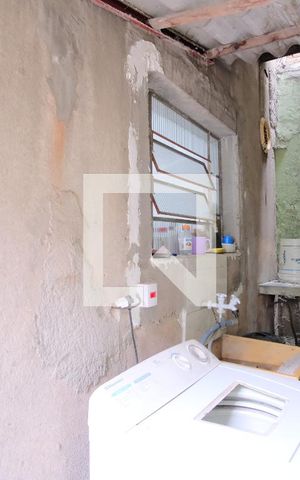 Casa à venda com 250m², 4 quartos e 3 vagasÁrea de Serviço