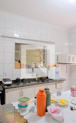 Casa à venda com 250m², 4 quartos e 3 vagasCozinha