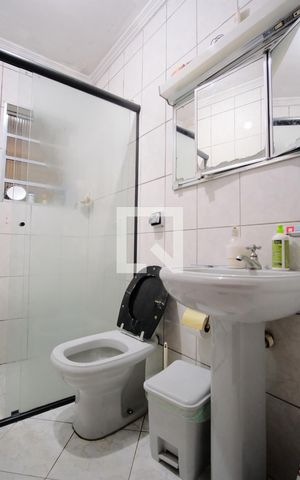Casa à venda com 250m², 4 quartos e 3 vagasBanheiro Social 1