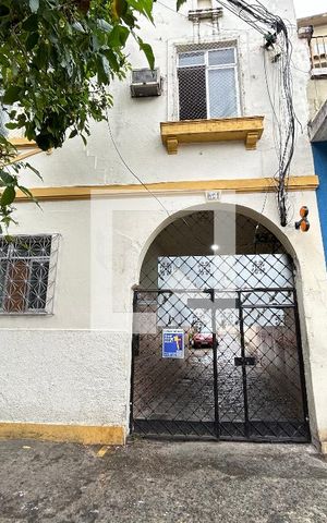Casa à venda com 156m², 4 quartos e 1 vagaFachada + Plaquinha